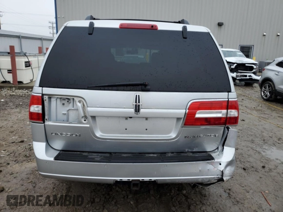 2010 Lincoln Navigator z VIN 5LMJJ2J57AEJ07227, wystawiony jako Copart lot #50965705 z przebiegiem 222 731 mil mil oraz Nie do naprawy • Non repairable. Historia ofert i sprzedaży dostępna na DreamBid. Obrazek 6.