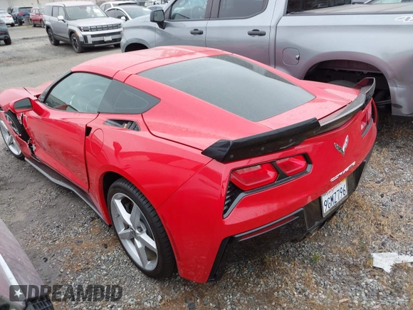 2015 Chevrolet Corvette 1LT z VIN 1G1YA2D77F5122992, wystawiony jako IAAI lot #42386670 z przebiegiem 59 722 mil mil oraz . Historia ofert i sprzedaży dostępna na DreamBid. Obrazek 3.