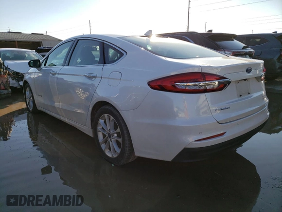 2019 Ford Fusion Hybrid SEL with VIN 3FA6P0MU0KR214689, listed as a Copart auction lot 39128013 with 51,443 mi miles. Bid and sale history available at carsss.com. Image 2.