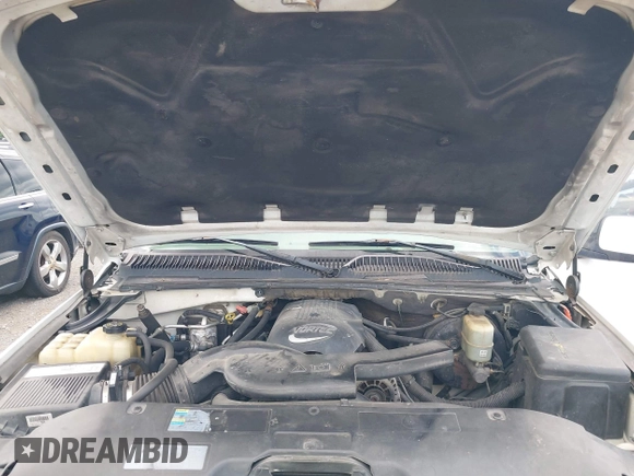 2002 Chevrolet Tahoe LS with VIN 1GNEK13Z22R143490, listed as a IAAI auction lot 42609711 with 323,388 mi miles and . Bid and sale history available at DreamBid. Image 10.