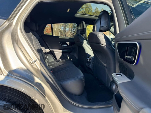 2024 Mercedes-Benz GLC with VIN W1NKJ4HB8RF128931, listed as a Copart auction lot 87448354 with 6,636 mi miles and Clean Title. Bid and sale history available at carsss.com. Image 6.