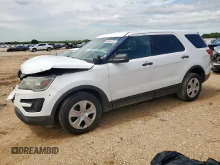 2017 Ford Police Interceptor Utility с VIN 1FM5K8AR0HGC86197, выставлен на аукционе Copart как лот 59854125 с пробегом 165 041 миль миль и Чистый • Clean title. История ставок и продаж доступна на DreamBid. Изображение 1.