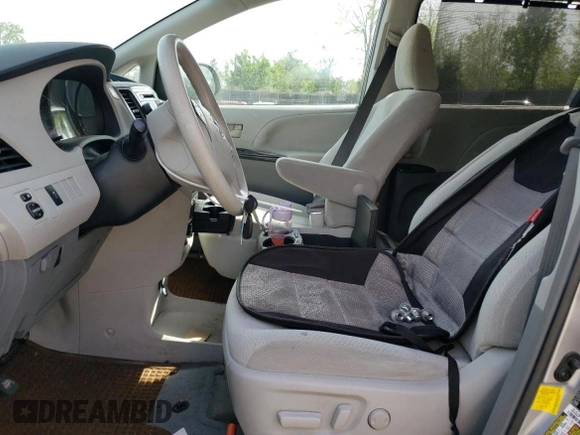 2013 Toyota Sienna LE AAS with VIN 5TDKK3DC9DS293036, listed as a Copart auction lot 54496525 with 73,260 mi miles and Salvage title. Bid and sale history available at DreamBid. Image 7.