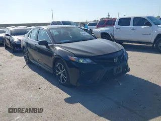 2019 Toyota Camry LE z VIN 4T1B11HK5KU746677, wystawiony jako IAAI lot #41968272 z przebiegiem 78 064 mil mil oraz . Historia ofert i sprzedaży dostępna na DreamBid. Obrazek 1.