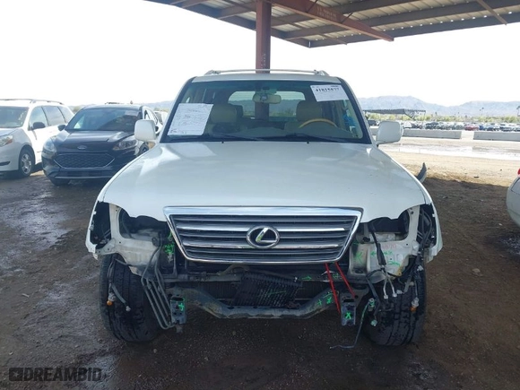 2004 Lexus LX 470 with VIN JTJHT00W443540368, listed as a IAAI auction lot 41815577 with NaN miles. Bid and sale history available at carsss.com. Image 13.