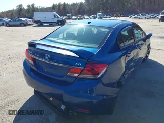 2014 Honda Civic Si with VIN 2HGFB6E55EH700855, listed as a IAAI auction lot 41974580 with 125,270 mi miles and . Bid and sale history available at DreamBid. Image 4.