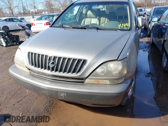 1999 Lexus RX 300 Luxury SUV with VIN JT6HF10U7X0054438, listed as a IAAI auction lot 41702361 with 1 mi miles. Bid and sale history available at carsss.com. Image 15.