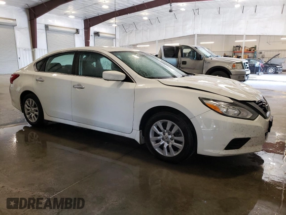 2017 Nissan Altima S z VIN 1N4AL3AP7HN343207, wystawiony jako Copart lot #54726265 z przebiegiem 153 469 mil mil oraz Nie do naprawy • Non repairable. Historia ofert i sprzedaży dostępna na DreamBid. Obrazek 4.