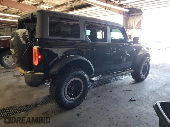 2024 Ford Bronco Outer Banks with VIN 1FMEE8BP2RLA52513, listed as a Copart auction lot 89220535 with 7,811 mi miles and Salvage title. Bid and sale history available at DreamBid. Image 3.