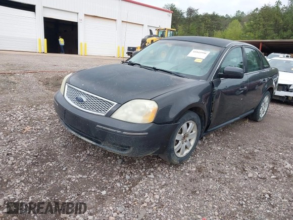 2007 Ford Five Hundred SEL z VIN 1FAHP27157G152811, wystawiony jako IAAI lot #41843996 z przebiegiem Nie podano mil oraz . Historia ofert i sprzedaży dostępna na DreamBid. Obrazek 2.