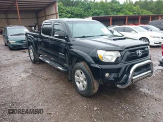 2013 Toyota Tacoma PreRunner z VIN 5TFKU4HN7DX004256, wystawiony jako IAAI lot #42327449 z przebiegiem 266 113 mil mil oraz . Historia ofert i sprzedaży dostępna na DreamBid. Obrazek 1.