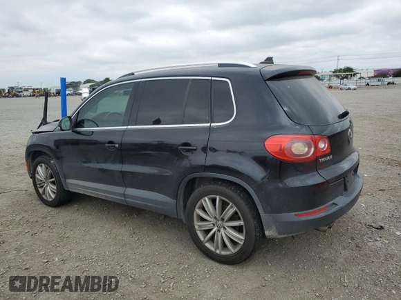 2011 Volkswagen Tiguan SE with VIN WVGBV7AX3BW551114, listed as a Copart auction lot 56016925 with 122,259 mi miles and Clean Title. Bid and sale history available at DreamBid. Image 2.