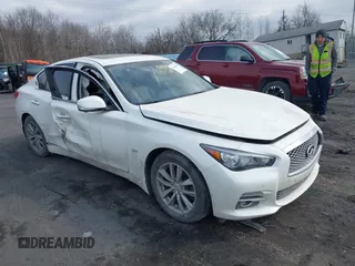 2017 Infiniti Q50 3.0t Premium with VIN JN1EV7AR7HM840457, listed as a IAAI auction lot 41706462 with 98,371 mi miles. Bid and sale history available at carsss.com. Image 1.