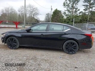 2022 Nissan Altima SR with VIN 1N4BL4CV8NN314610, listed as a IAAI auction lot 41803098 with 58,015 mi miles and . Bid and sale history available at carsss.com. Image 14.