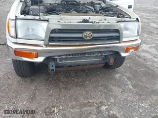 1998 Toyota 4Runner with VIN JT3GM84R5W0031171, listed as a IAAI auction lot 41989920 with 163,296 mi miles. Bid and sale history available at carsss.com. Image 6.