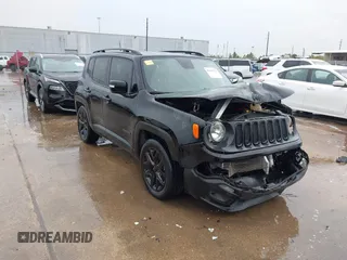 2018 Jeep Renegade Latitude z VIN ZACCJABB2JPJ10216, wystawiony jako IAAI lot #41864523 z przebiegiem 72 256 mil mil oraz . Historia ofert i sprzedaży dostępna na DreamBid. Obrazek 1.