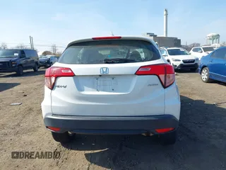 2018 Honda HR-V LX with VIN 3CZRU6H32JM722057, listed as a IAAI auction lot 41804600 with 100,468 mi miles. Bid and sale history available at carsss.com. Image 15.