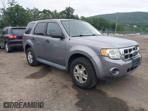2008 Ford Escape XLS z VIN 1FMCU02Z48KC24526, wystawiony jako IAAI lot #42605206 z przebiegiem 119 311 mil mil oraz . Historia ofert i sprzedaży dostępna na DreamBid. Obrazek 1.