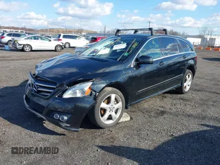 2011 Mercedes-Benz R 350 with VIN 4JGCB6FE1BA130049, listed as a IAAI auction lot 41402227 with 155,557 mi miles and . Bid and sale history available at DreamBid. Image 2.