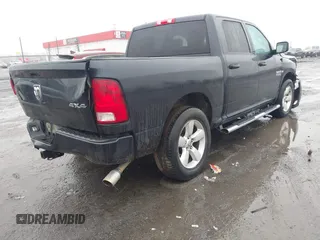 2015 Ram 1500 Express z VIN 1C6RR7KT6FS600572, wystawiony jako IAAI lot #41531984 z przebiegiem 192 950 mil mil oraz . Historia ofert i sprzedaży dostępna na DreamBid. Obrazek 4.