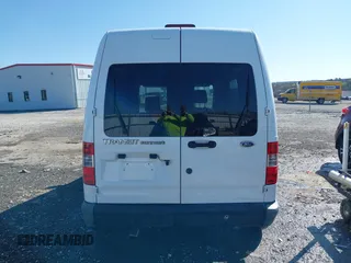 2011 Ford Transit Connect XL z VIN NM0LS7CN2BT058567, wystawiony jako IAAI lot #41971365 z przebiegiem 131 516 mil mil oraz . Historia ofert i sprzedaży dostępna na DreamBid. Obrazek 16.