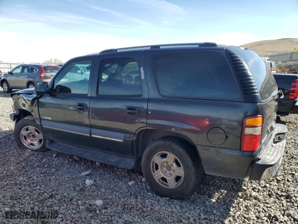 2003 Chevrolet Tahoe LS with VIN 1GNEC13VX3R318614, listed as a Copart auction lot 49925785 with 152,714 mi miles and Salvage Title. Bid and sale history available at carsss.com. Image 2.