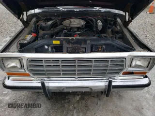 1978 Ford F-150 z VIN F15HCCF1256, wystawiony jako Copart lot #45243915 z przebiegiem 90 974 mil mil oraz Czysty tytuł • Clean title. Historia ofert i sprzedaży dostępna na DreamBid. Obrazek 11.