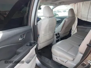2016 Honda Pilot EX-L z VIN 5FNYF5H67GB006722, wystawiony jako IAAI lot #41023005 z przebiegiem 126 450 mil mil oraz . Historia ofert i sprzedaży dostępna na DreamBid. Obrazek 8.