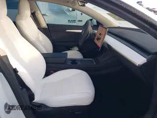 2023 Tesla Model 3 с VIN 5YJ3E1EA9PF479343, выставлен на аукционе IAAI как лот 42547545 с пробегом 11 741 миль миль и . История ставок и продаж доступна на DreamBid. Изображение 5.