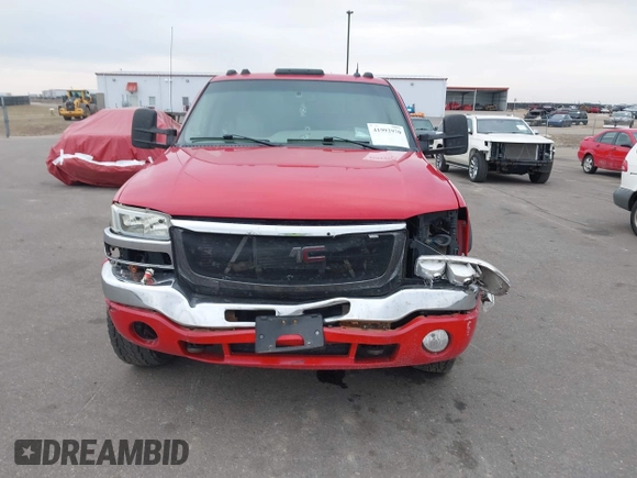 2005 GMC Sierra 3500 DRW SL with VIN 1GTHK33255F812166, listed as a IAAI auction lot 41992970 with 345,082 mi miles and . Bid and sale history available at DreamBid. Image 13.