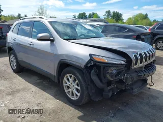 2018 Jeep Cherokee Latitude with VIN 1C4PJMCX0JD550224, listed as a IAAI auction lot 42181466 with 107,944 mi miles and . Bid and sale history available at DreamBid. Image 1.