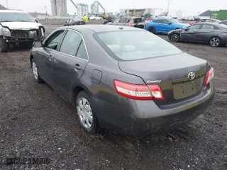 2010 Toyota Camry with VIN 4T1BF3EK0AU041026, listed as a IAAI auction lot 41938955 with 288,703 mi miles. Bid and sale history available at carsss.com. Image 3.