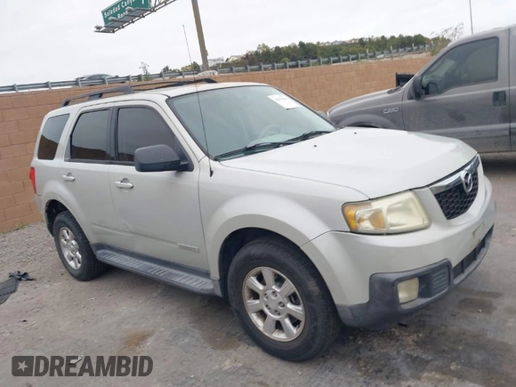 2008 Mazda Tribute Touring with VIN 4F2CZ961X8KM18007, listed as a IAAI auction lot 42035010 with 216,270 mi miles. Bid and sale history available at carsss.com. Image 1.