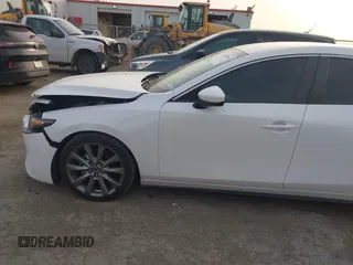2019 Mazda 3 w/Select with VIN JM1BPACL6K1109964, listed as a IAAI auction lot 41828816 with 36,877 mi miles. Bid and sale history available at carsss.com. Image 14.