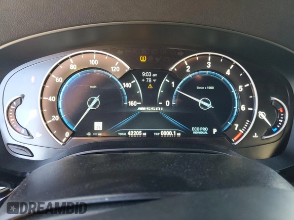 2018 BMW 5 Series M550i xDrive with VIN WBAJB9C52JB035913, listed as a Copart auction lot 51441195 with 42,205 mi miles and Salvage Title. Bid and sale history available at carsss.com. Image 9.