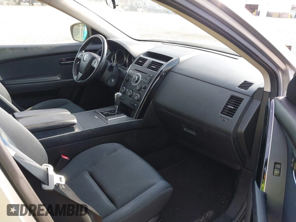 2012 Mazda CX-9 Sport z VIN JM3TB3BA9C0348888, wystawiony jako IAAI lot #42520255 z przebiegiem 138 012 mil mil oraz . Historia ofert i sprzedaży dostępna na DreamBid. Obrazek 5.