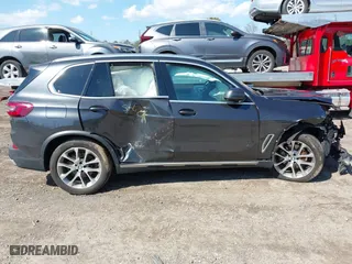 2020 BMW X5 xDrive40i with VIN 5UXCR6C06LLL76494, listed as a IAAI auction lot 41872800 with 49,068 mi miles. Bid and sale history available at carsss.com. Image 13.