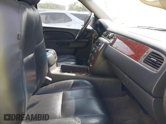 2012 Chevrolet Tahoe LT with VIN 1GNSKBE07CR161461, listed as a IAAI auction lot 42195737 with 210,890 mi miles and . Bid and sale history available at DreamBid. Image 5.