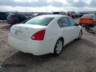 2006 Nissan Maxima 3.5 SL with VIN 1N4BA41E06C832071, listed as a IAAI auction lot 41477952 with 180,845 mi miles. Bid and sale history available at carsss.com. Image 4.