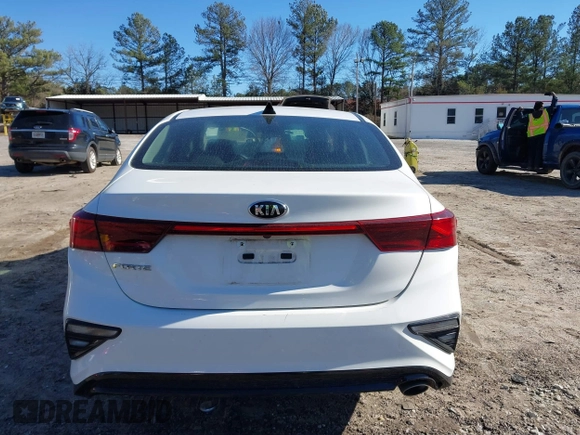 2021 Kia Forte LXS with VIN 3KPF24ADXME322994, listed as a IAAI auction lot 41737723 with 115,226 mi miles. Bid and sale history available at carsss.com. Image 16.