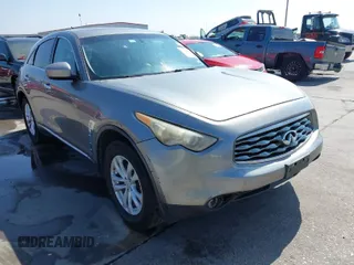 2011 Infiniti FX35 with VIN JN8AS1MW7BM731267, listed as a IAAI auction lot 41780959 with 236,675 mi miles. Bid and sale history available at carsss.com. Image 1.