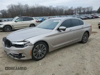 2019 BMW 5 Series 530i с VIN WBAJA5C57KWW05507, выставлен на аукционе Copart как лот 44470435 с пробегом 65 029 миль миль и Списание • Salvage title. История ставок и продаж доступна на DreamBid. Изображение 1.