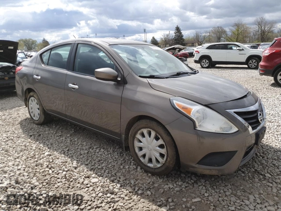 2015 Nissan Versa SV with VIN 3N1CN7AP8FL801258, listed as a Copart auction lot 52876905 with 89,724 mi miles and Salvage Title. Bid and sale history available at carsss.com. Image 4.