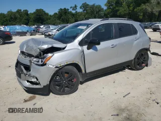 2022 Chevrolet Trax LT z VIN KL7CJLSM5NB557748, wystawiony jako Copart lot #53182385 z przebiegiem 34 462 mil mil oraz Nie do naprawy • Non repairable. Historia ofert i sprzedaży dostępna na DreamBid. Obrazek 1.