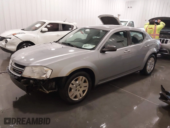 2014 Dodge Avenger SE z VIN 1C3CDZAB4EN228880, wystawiony jako IAAI lot #41605761 z przebiegiem 97 437 mil mil oraz . Historia ofert i sprzedaży dostępna na DreamBid. Obrazek 2.
