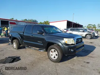 2008 Toyota Tacoma PreRunner with VIN 5TETU62N68Z483812, listed as a IAAI auction lot 41794771 with 244,792 mi miles. Bid and sale history available at carsss.com. Image 1.