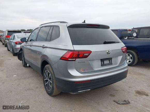 2021 Volkswagen Tiguan S with VIN 3VV1B7AX6MM053907, listed as a IAAI auction lot 41273925 with 109,761 mi miles. Bid and sale history available at carsss.com. Image 3.