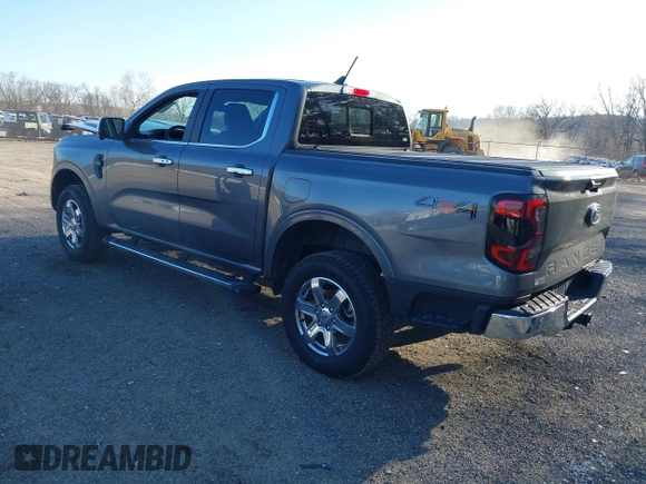 2024 Ford Ranger Lariat with VIN 1FTER4KH3RLE14617, listed as a IAAI auction lot 41705701 with 9,082 mi miles and . Bid and sale history available at DreamBid. Image 3.