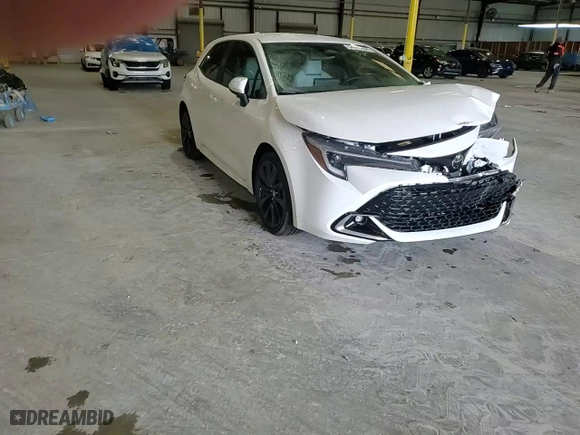 2024 Toyota Corolla Hatchback XSE with VIN JTNC4MBE3R3229104, listed as a Copart auction lot 54959694 with 9,414 mi miles and Salvage Title. Bid and sale history available at carsss.com. Image 11.