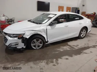 2020 Chevrolet Malibu LS with VIN 1G1ZB5ST0LF013282, listed as a IAAI auction lot 41208785 with NaN miles. Bid and sale history available at carsss.com. Image 17.